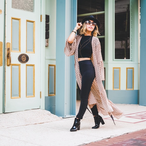 Meet your Posher, Sam - Picture 4 of 9